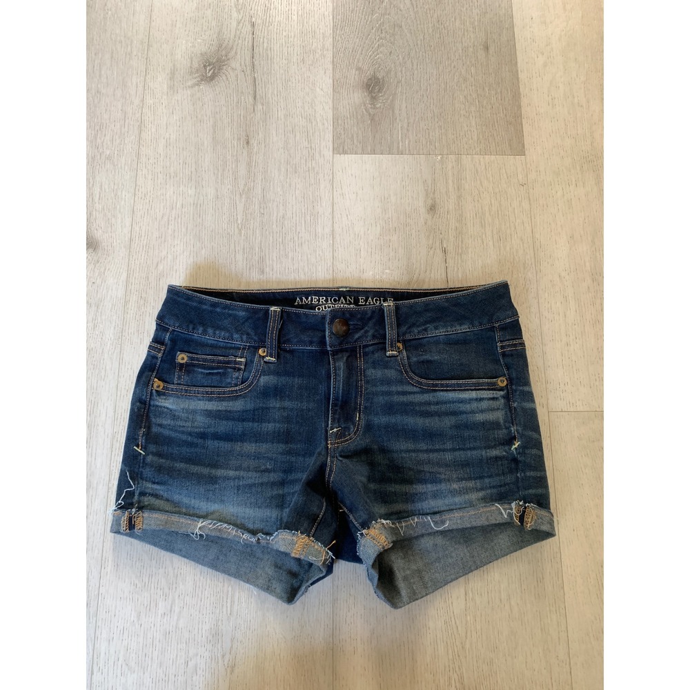American Eagle Super Stretch Dark Wash Raw Hem Denim Shorts Womens Size 4